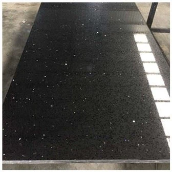 Šumivé čierne kremenné dosky